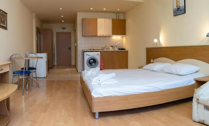 With A Balcony Near The Centre Of Sunny By Flаt Manаger * Σάνι Μπιτς